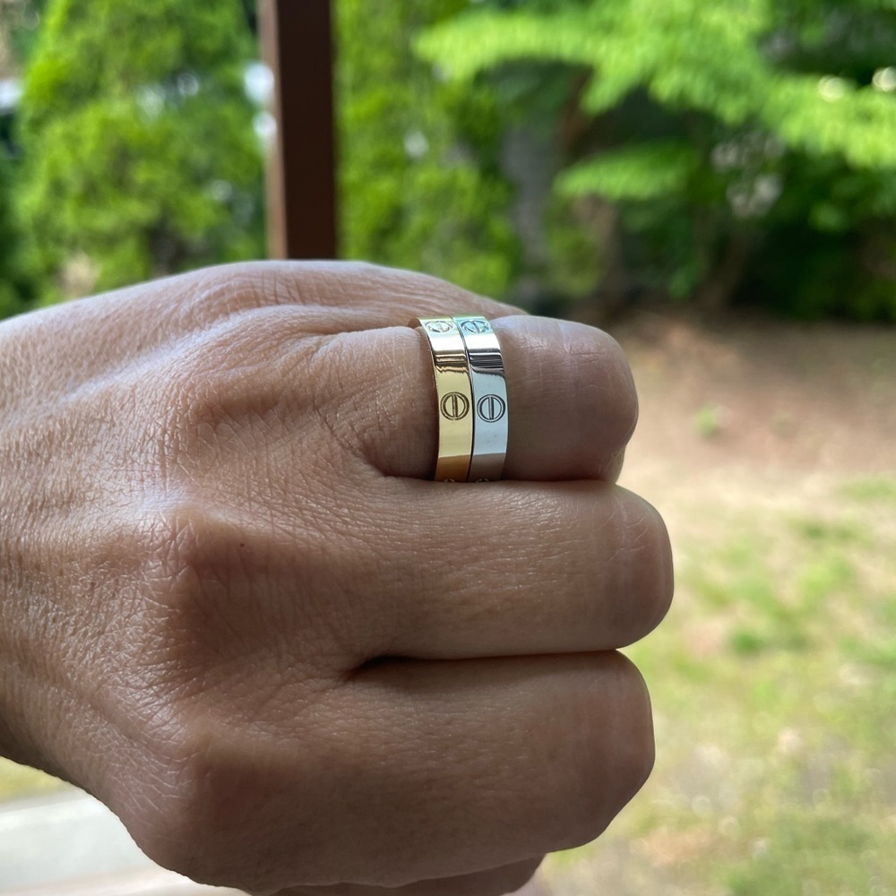 LUXURY SCREW RING LOVE BAND RING - Picture 6 of 16
